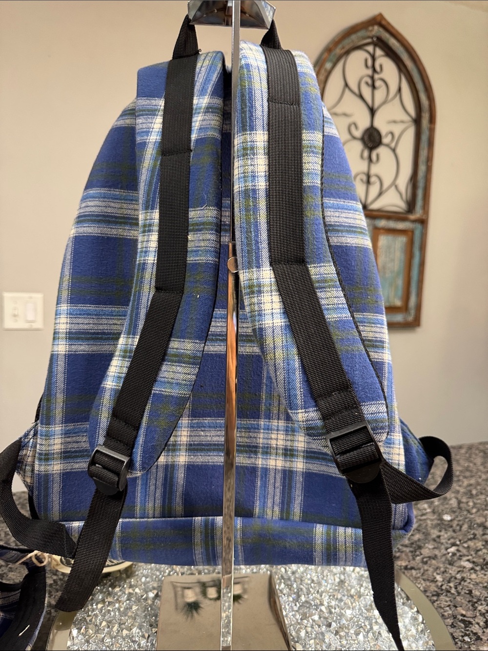Backpacker Blue Plaid full size Backpack with Matching Cap NWT - Picture 8 of 15